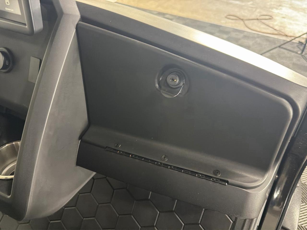 EZGO Express  2026