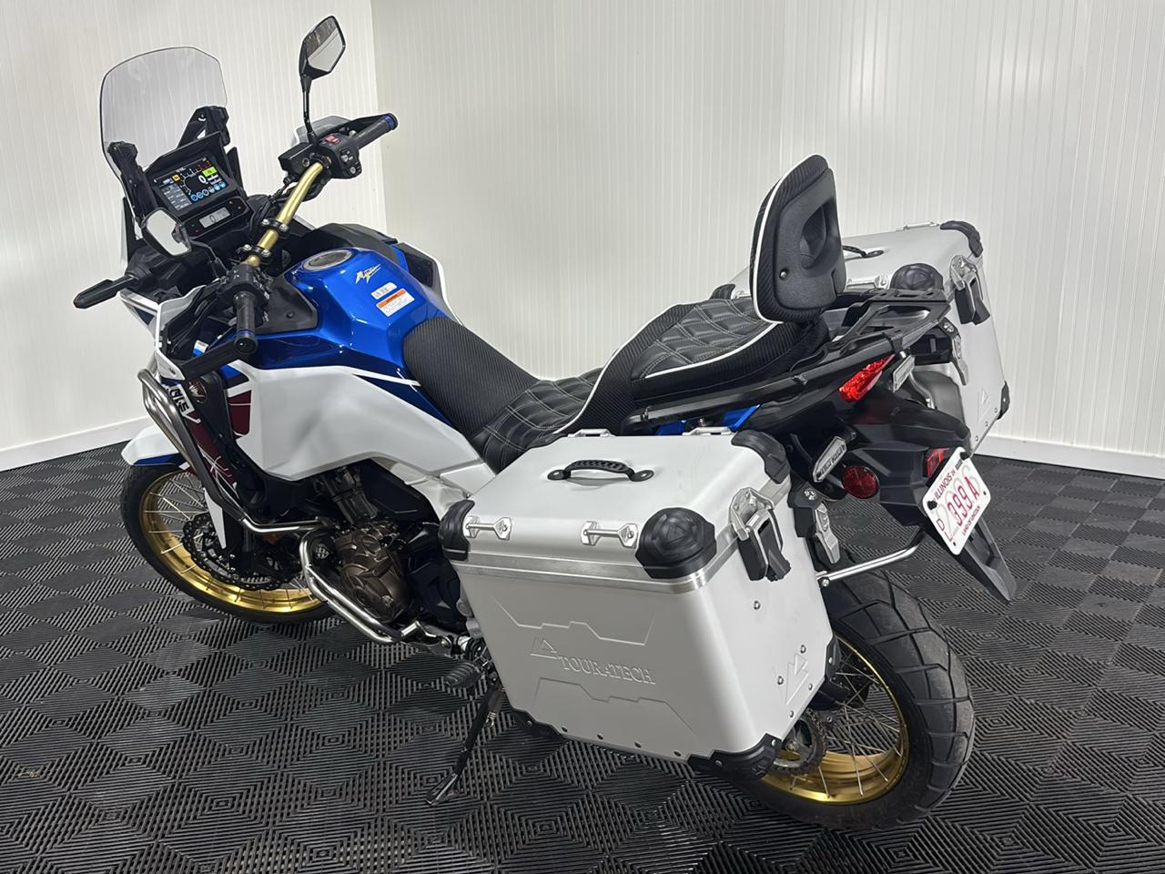 Honda Africa Twin  2022