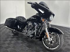 2015 Harley-Davidson FLHX 