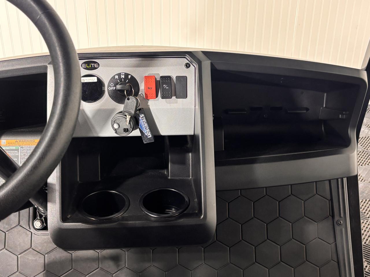 EZGO Express 6 Express Cruiser ELiTE Lithium  2026