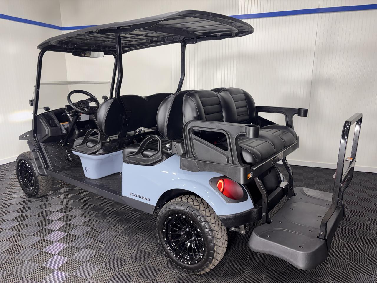 EZGO Express  2025
