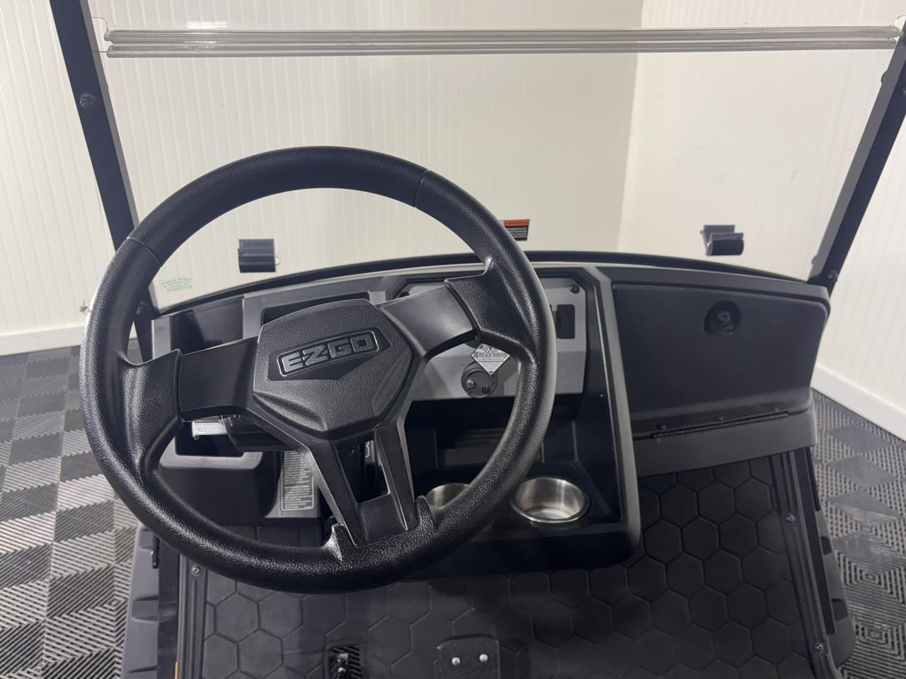 EZGO Liberty  2024