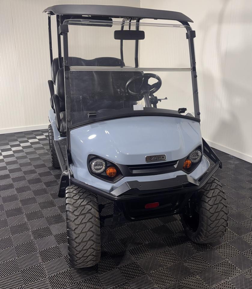 EZGO Liberty  2024