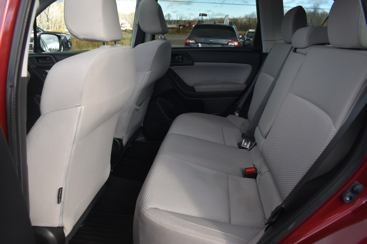 Subaru Forester 2.5i Premium PZEV CVT 2017