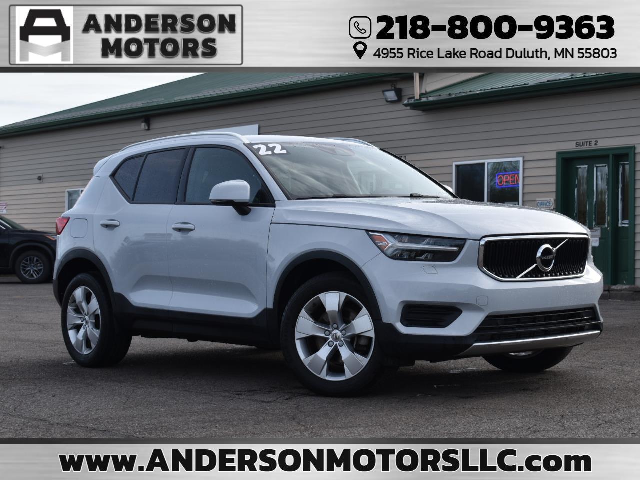 2022 Volvo XC40 T5 Momentum AWD