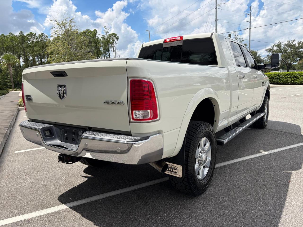 RAM 2500 Laramie Longhorn Mega Cab 4WD 2018