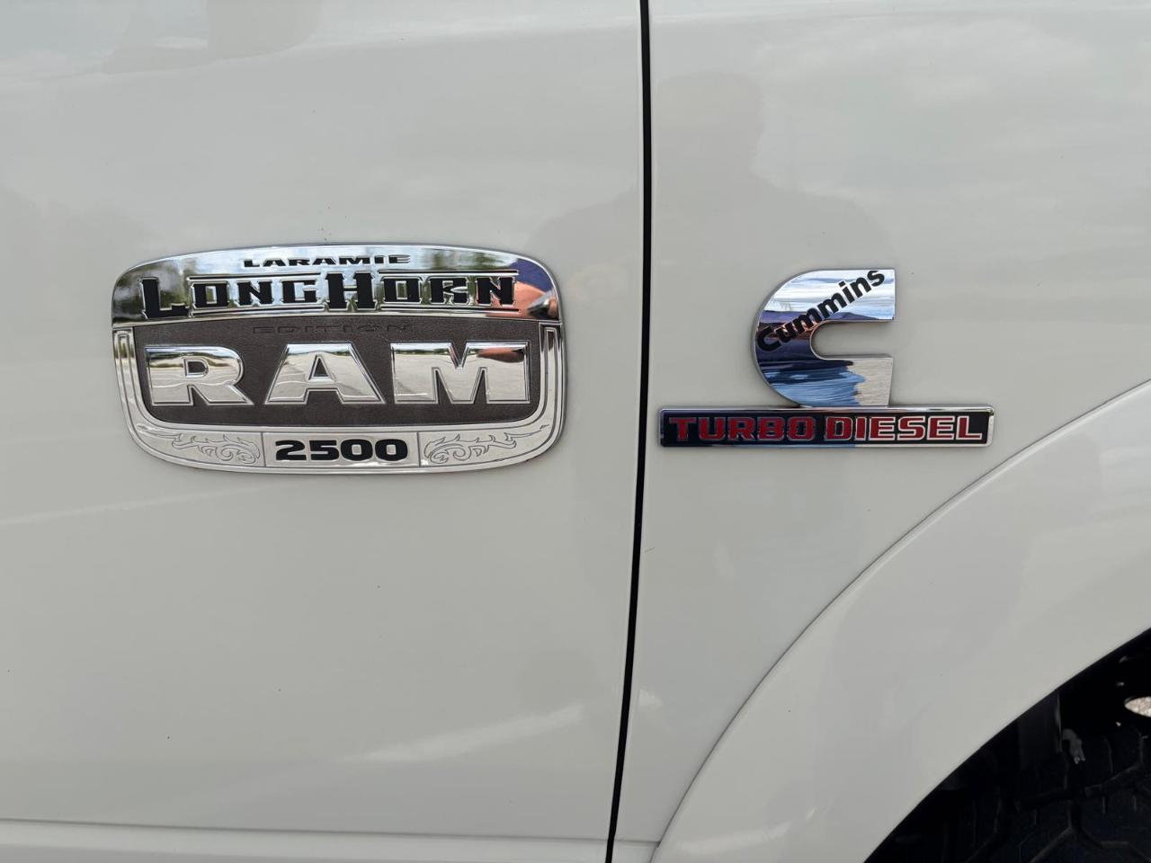 RAM 2500 Laramie Longhorn Mega Cab 4WD 2018
