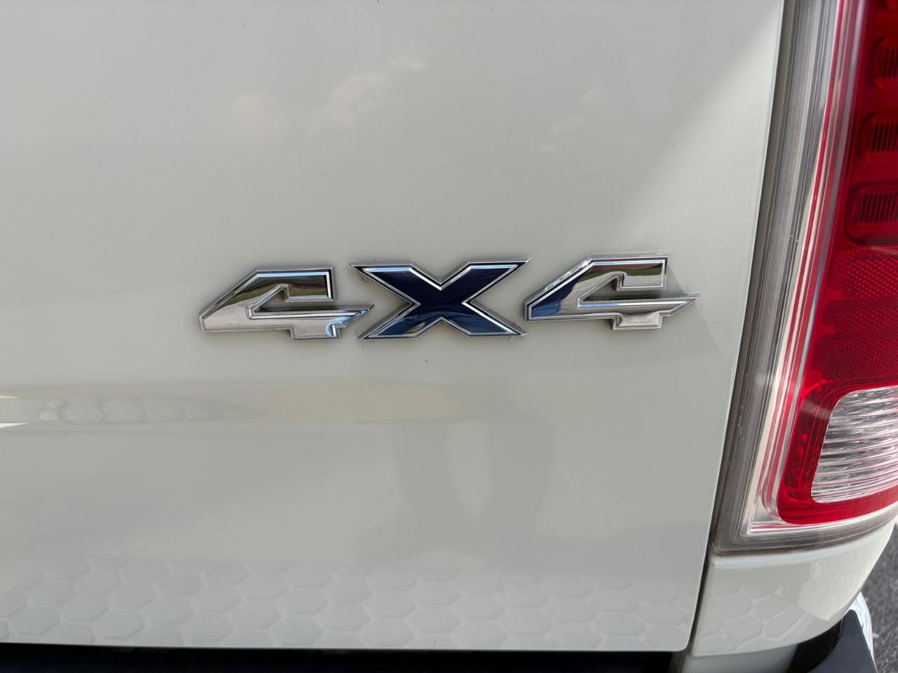 RAM 2500 Laramie Longhorn Mega Cab 4WD 2018