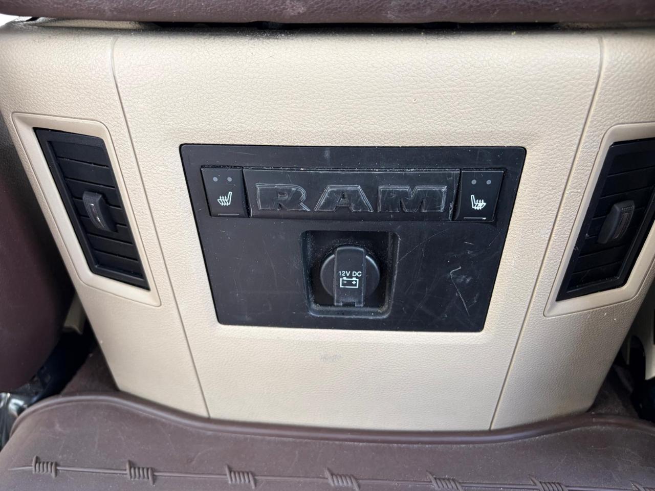 RAM 2500 Laramie Longhorn Mega Cab 4WD 2018