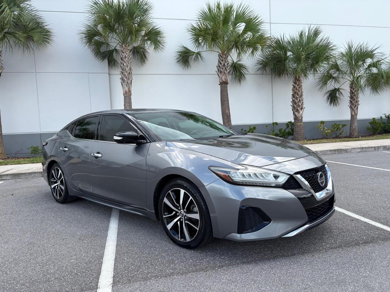 Nissan Maxima SV 3.5L 2021