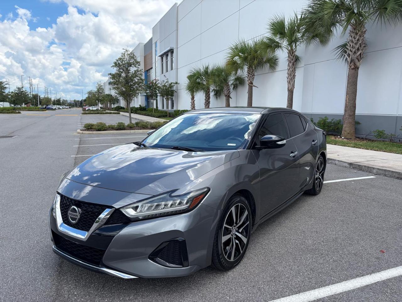Nissan Maxima SV 3.5L 2021