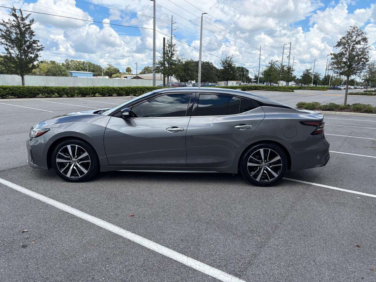 Nissan Maxima SV 3.5L 2021