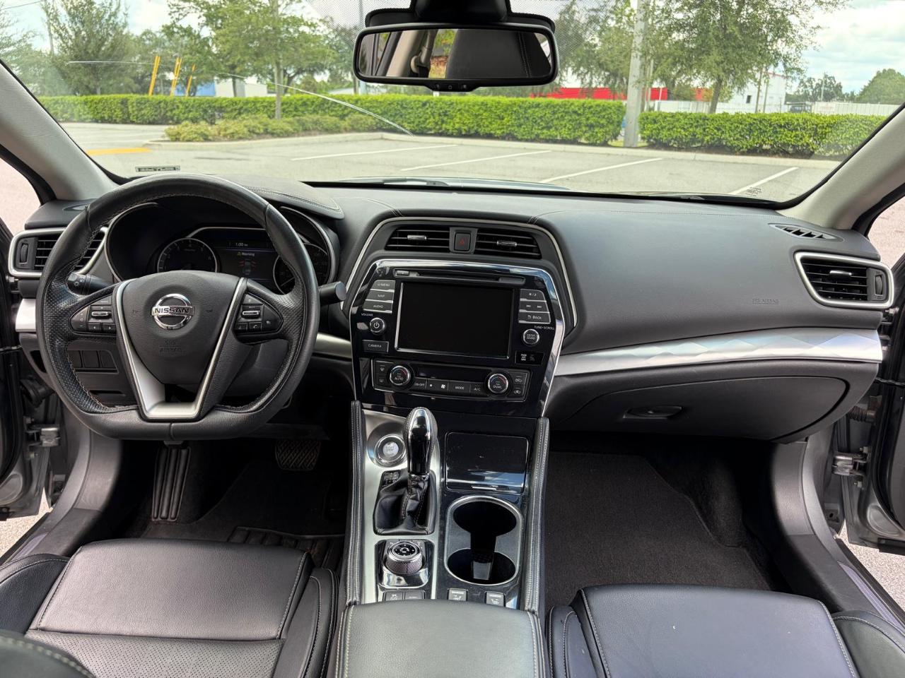 Nissan Maxima SV 3.5L 2021