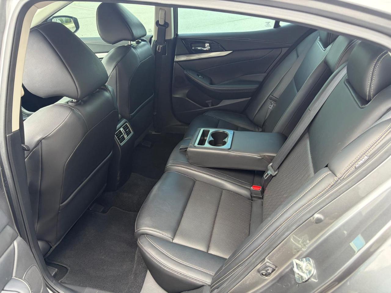 Nissan Maxima SV 3.5L 2021