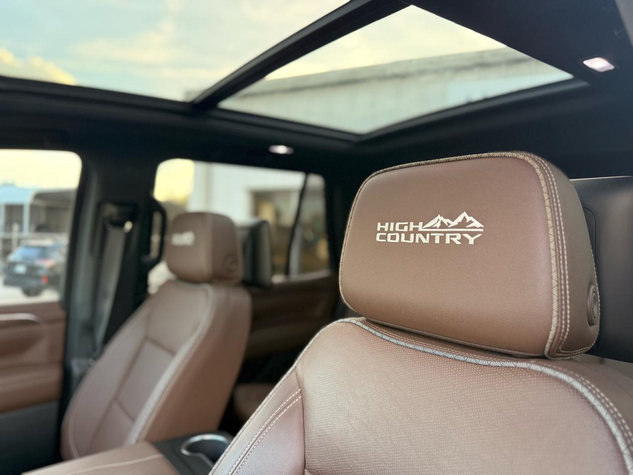 Chevrolet Tahoe 4WD 4dr High Country 2023