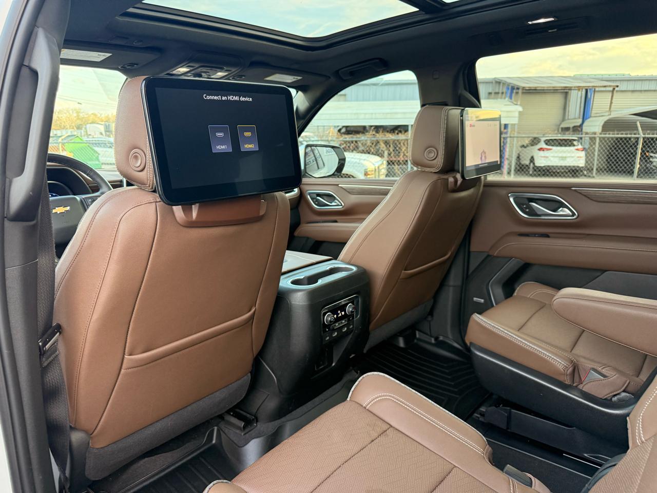 Chevrolet Tahoe 4WD 4dr High Country 2023