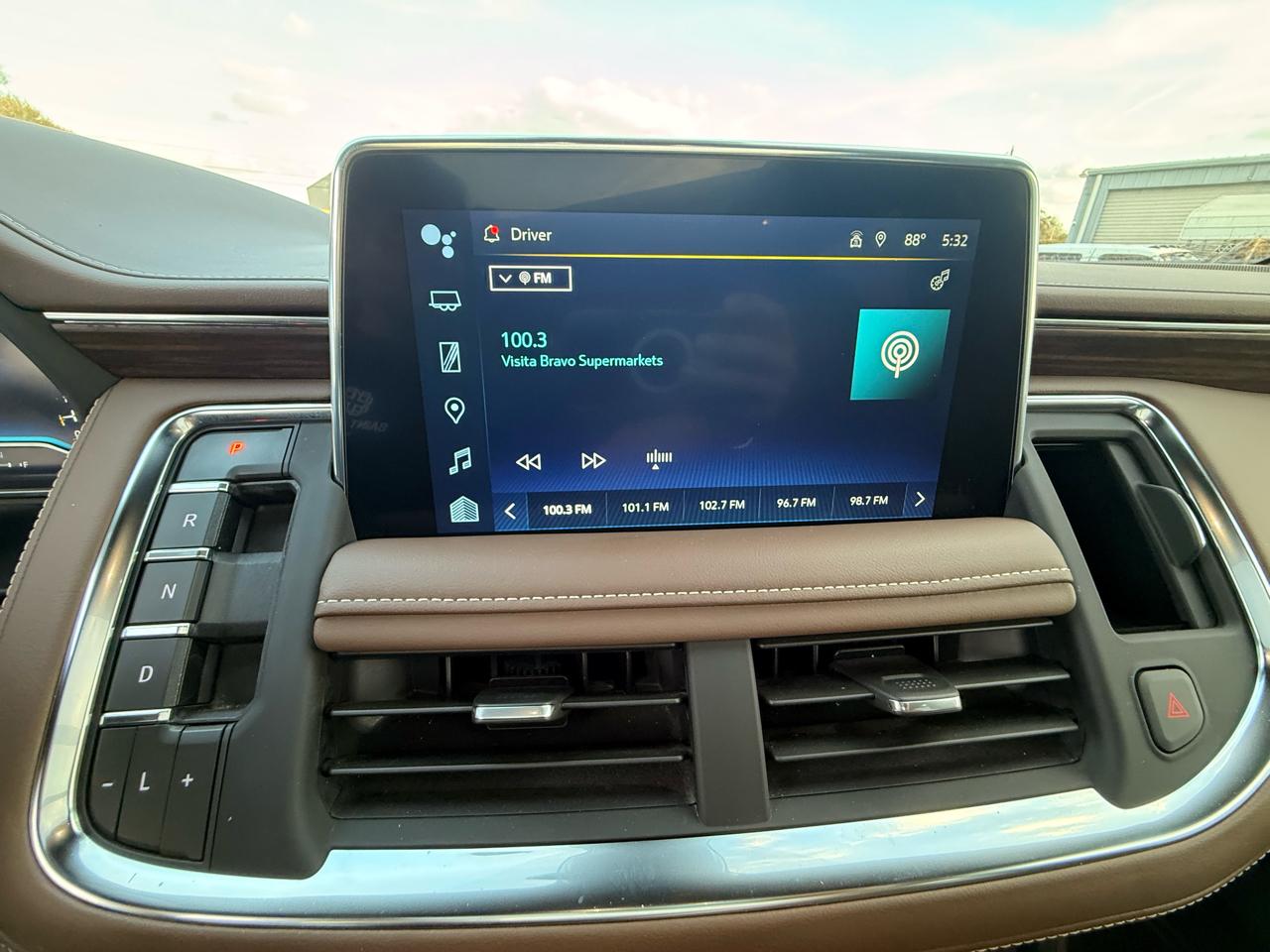 Chevrolet Tahoe 4WD 4dr High Country 2023