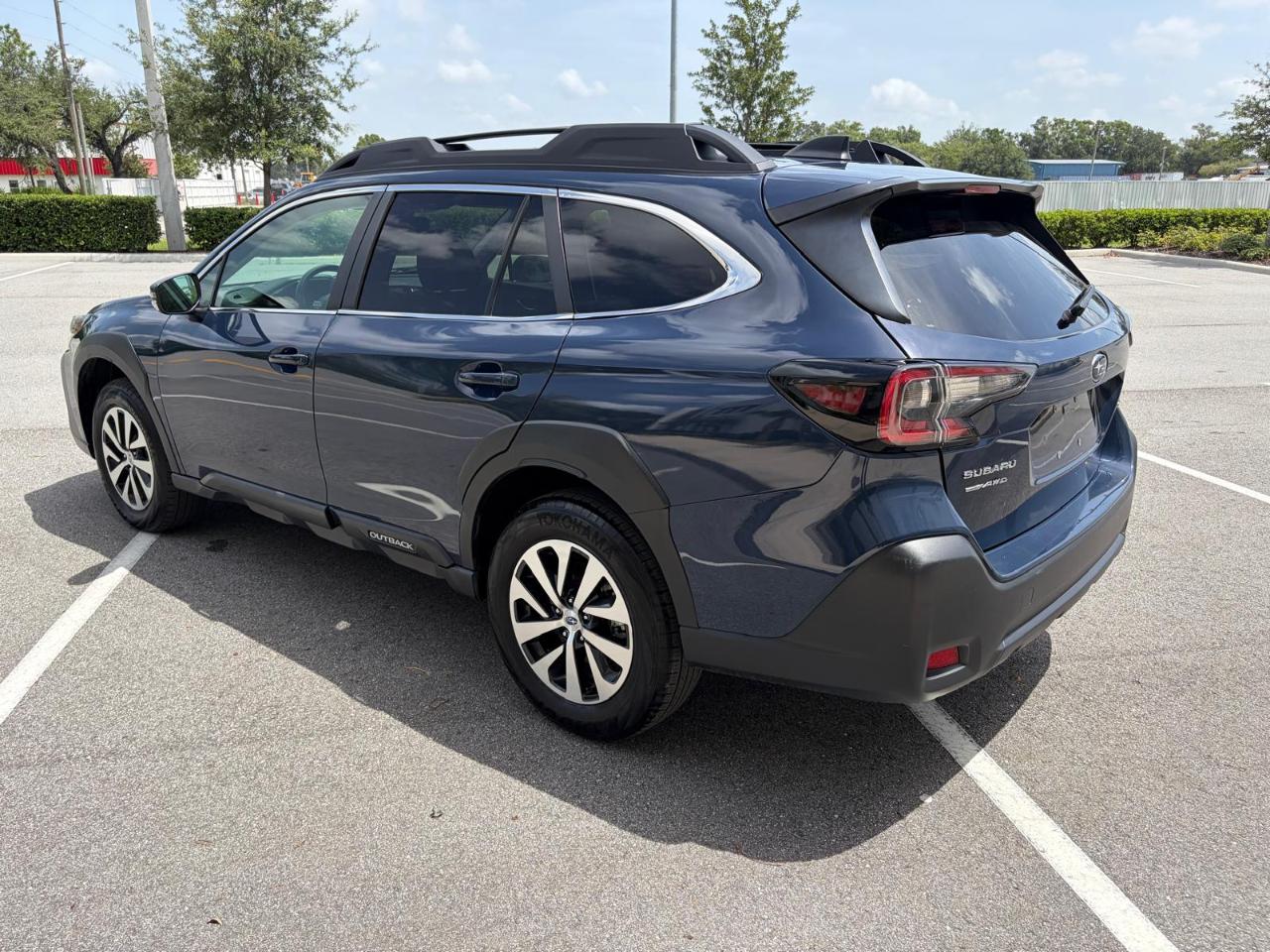 Subaru Outback Premium AWD 2024