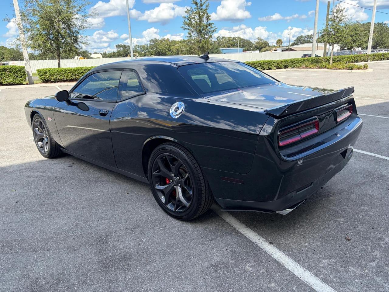 Dodge Challenger 2dr Cpe SRT 392 2015