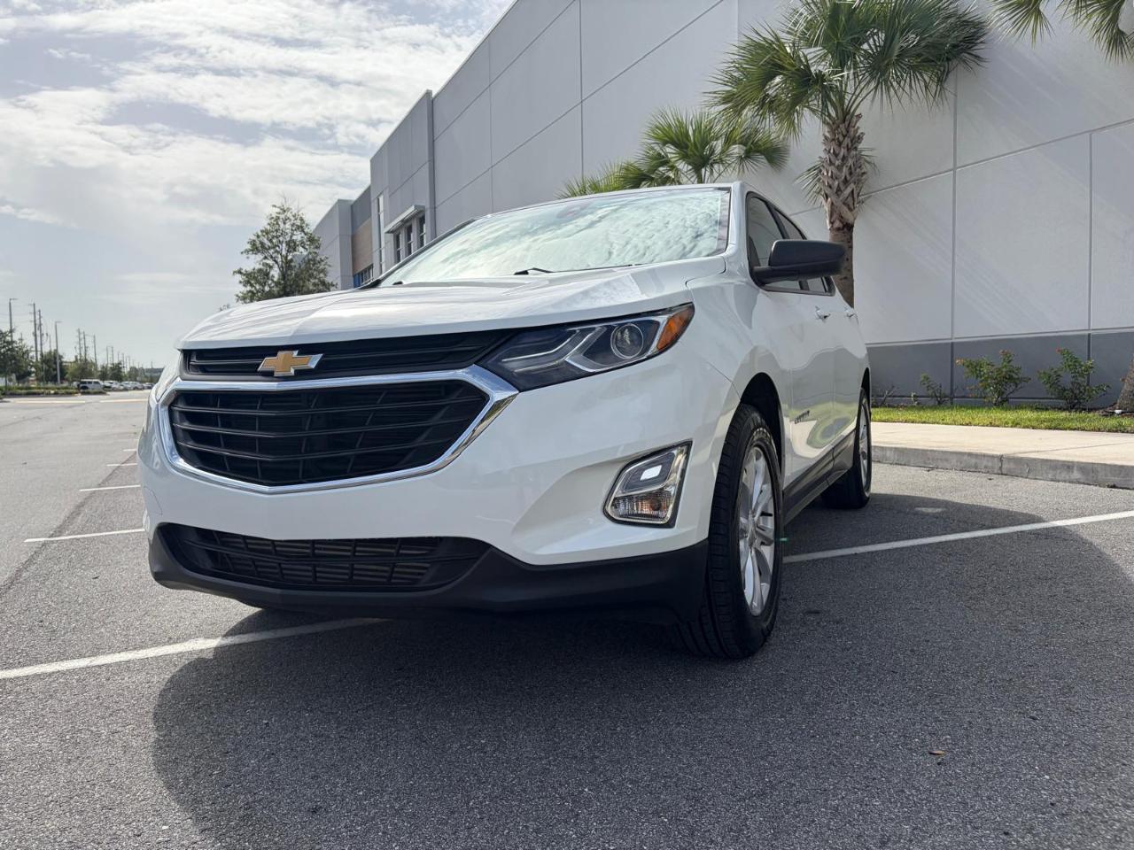 Chevrolet Equinox FWD 4dr LS w/1LS 2021