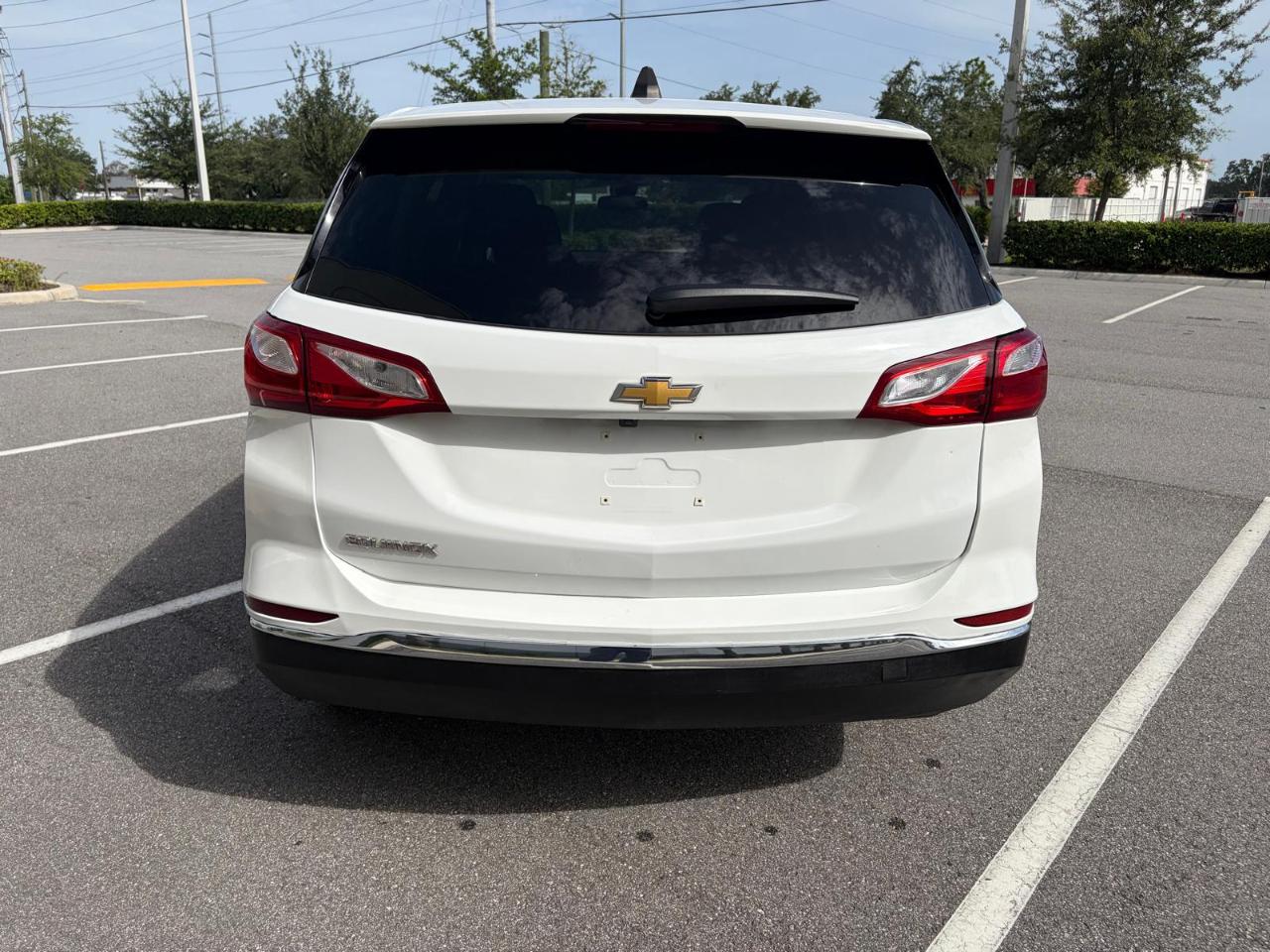 Chevrolet Equinox FWD 4dr LS w/1LS 2021