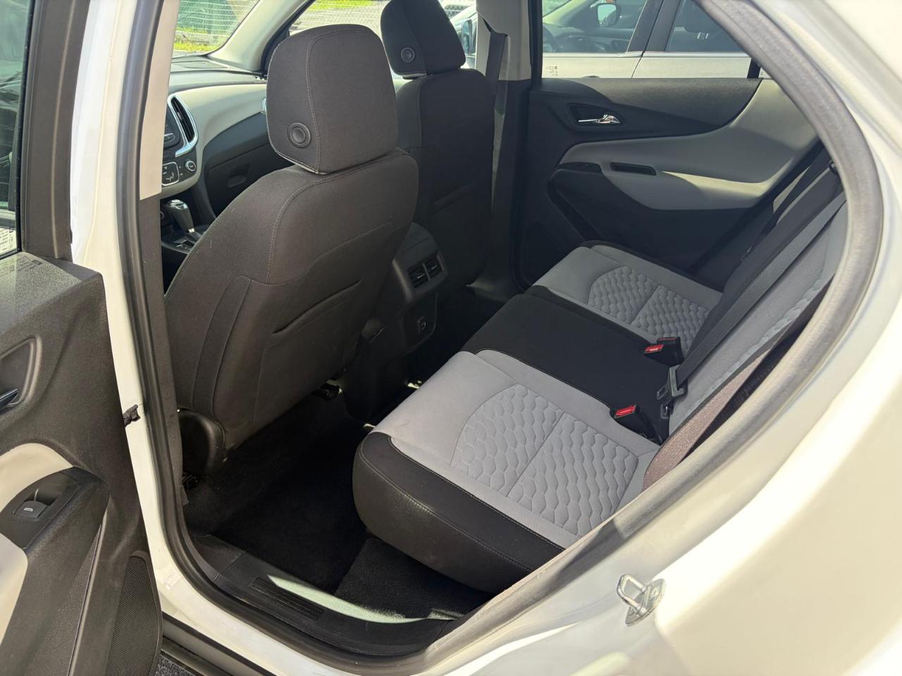 Chevrolet Equinox FWD 4dr LS w/1LS 2021