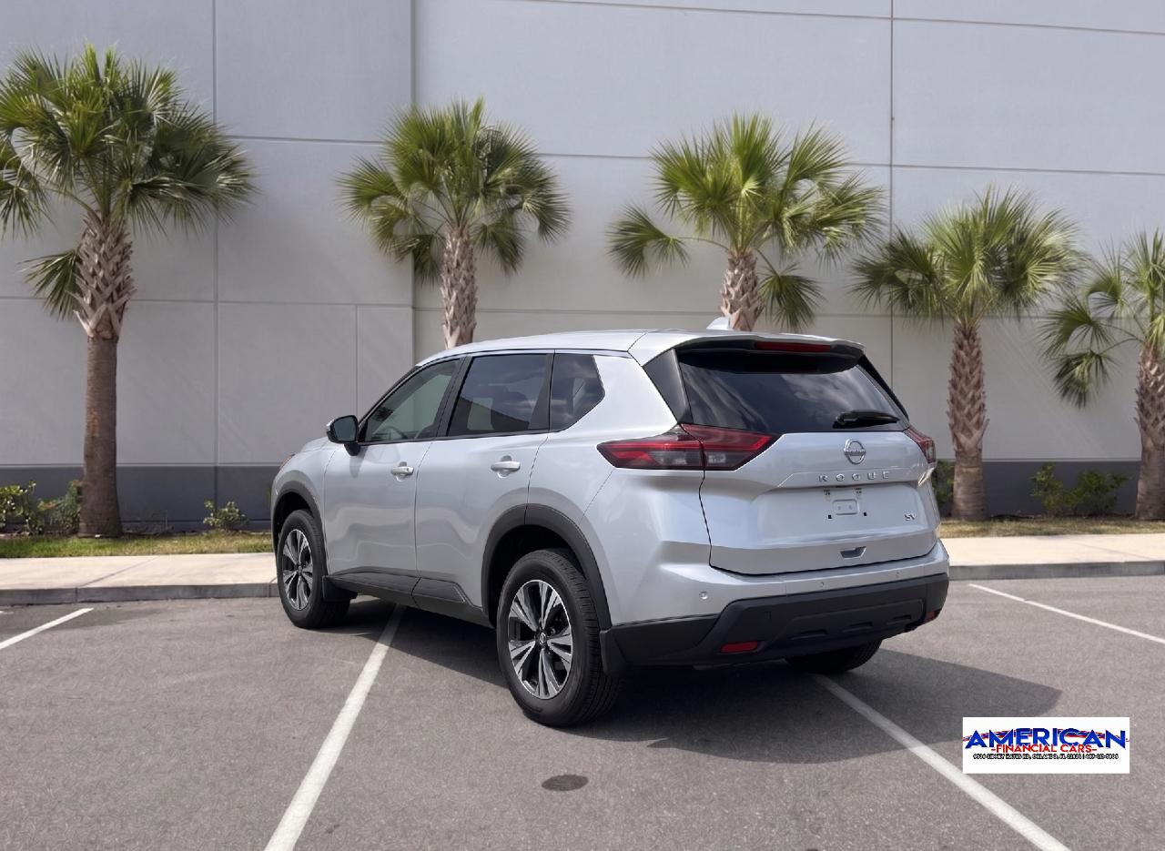 Nissan Rogue FWD SV 2024