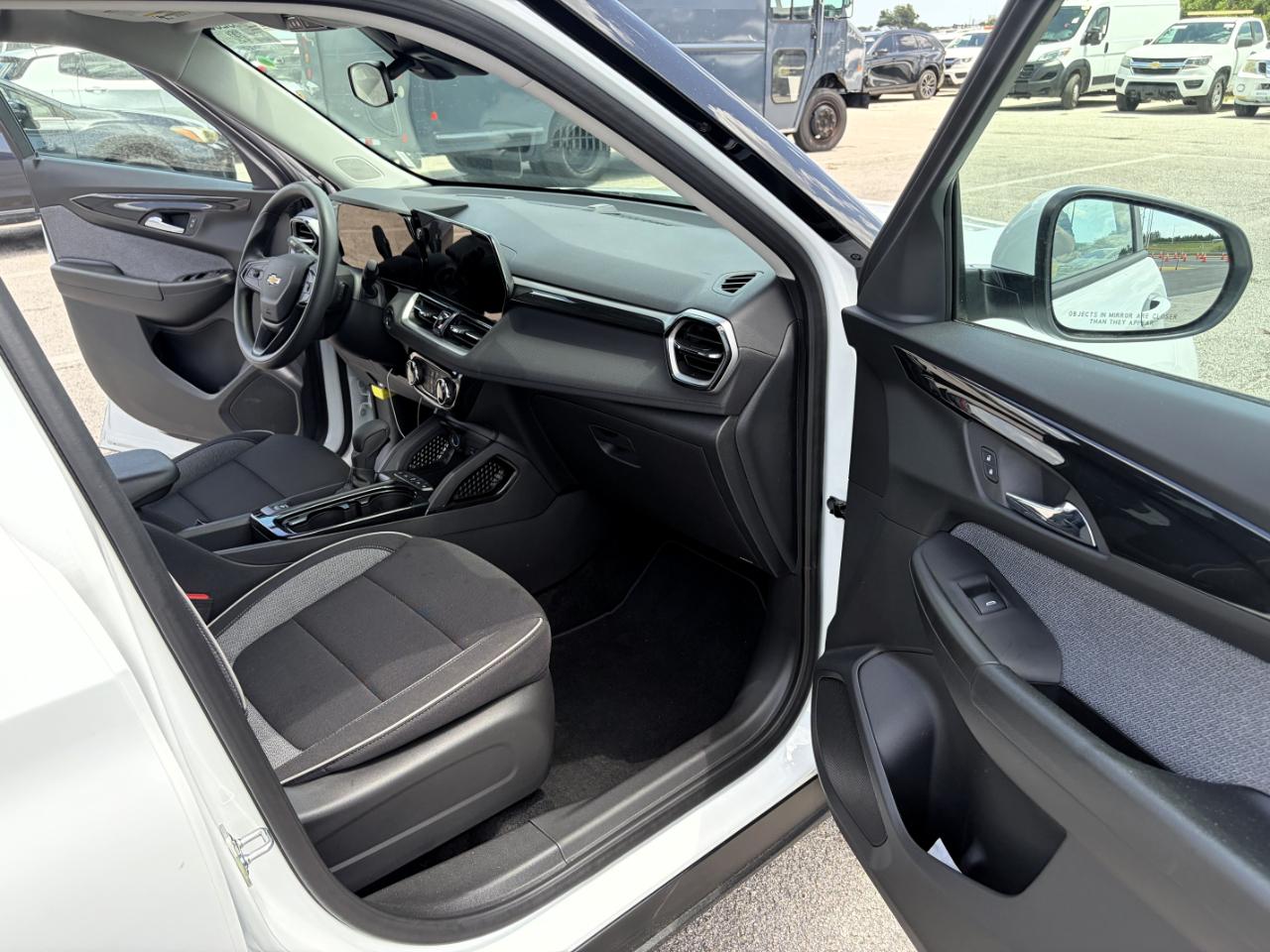 Chevrolet TrailBlazer FWD 4dr LT 2026