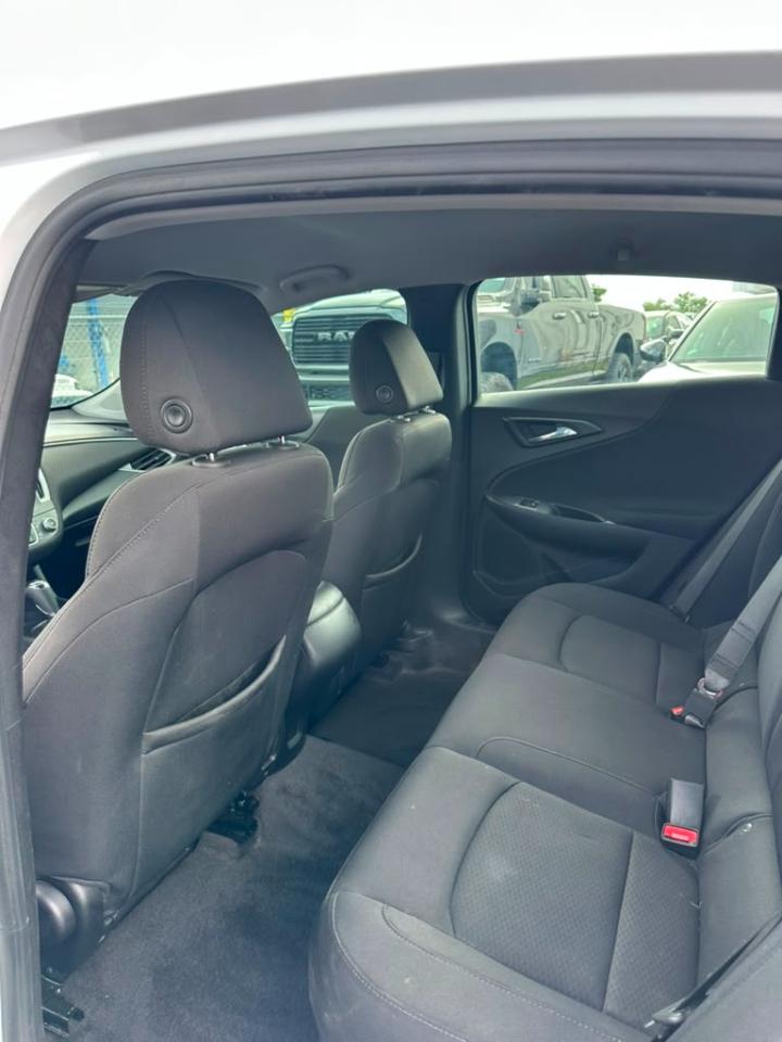 Chevrolet Malibu 4dr Sdn LS w/1LS 2020