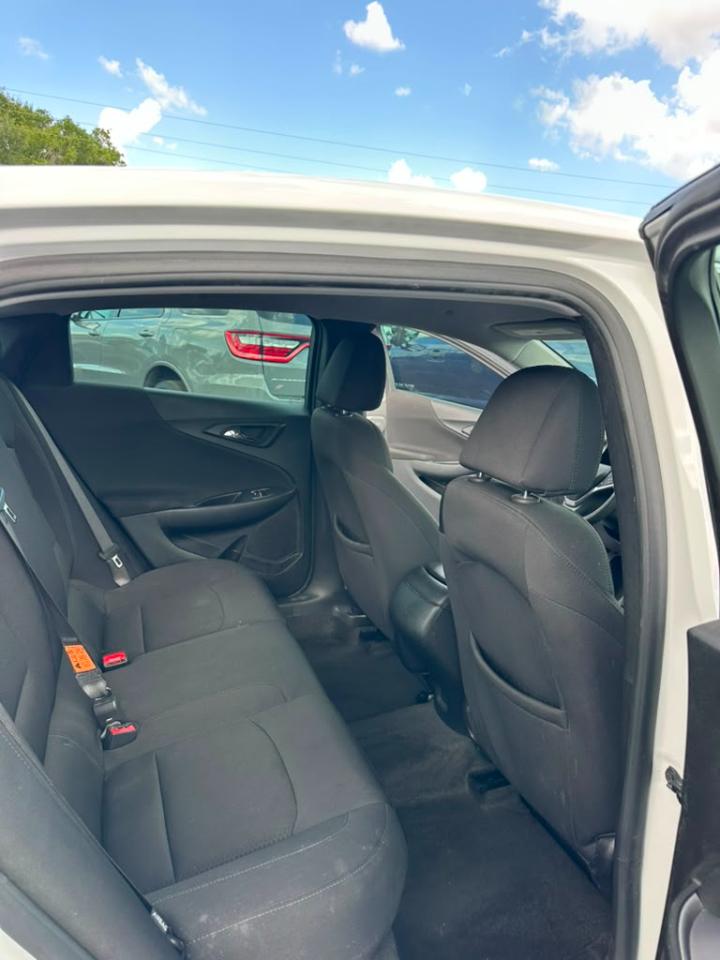 Chevrolet Malibu 4dr Sdn LS w/1LS 2020