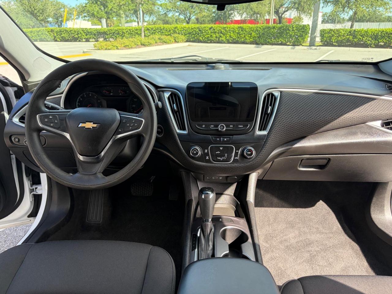 Chevrolet Malibu 4dr Sdn LS w/1LS 2020