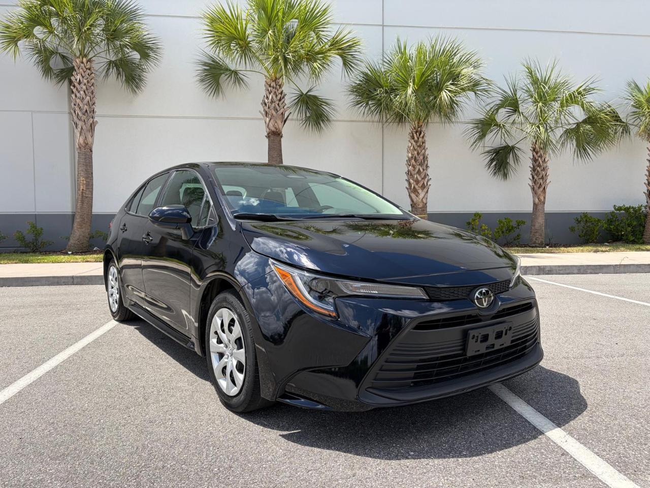 Toyota Corolla LE CVT (Natl) 2025