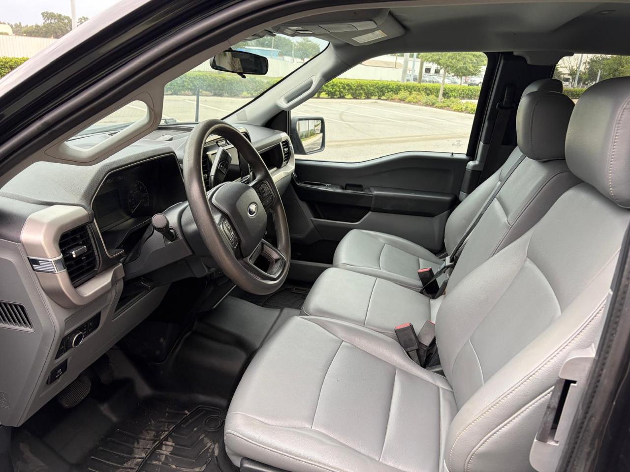 Ford F-150 XLT 4WD SuperCab 6.5' Box 2023