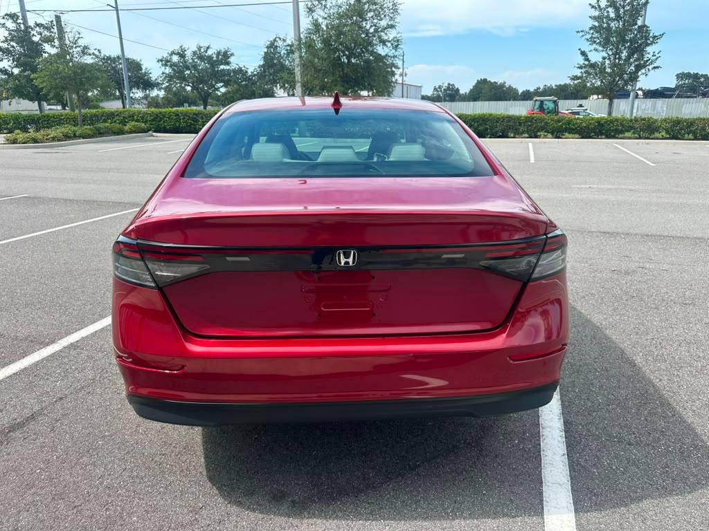 Honda Accord Sedan LX CVT 2023