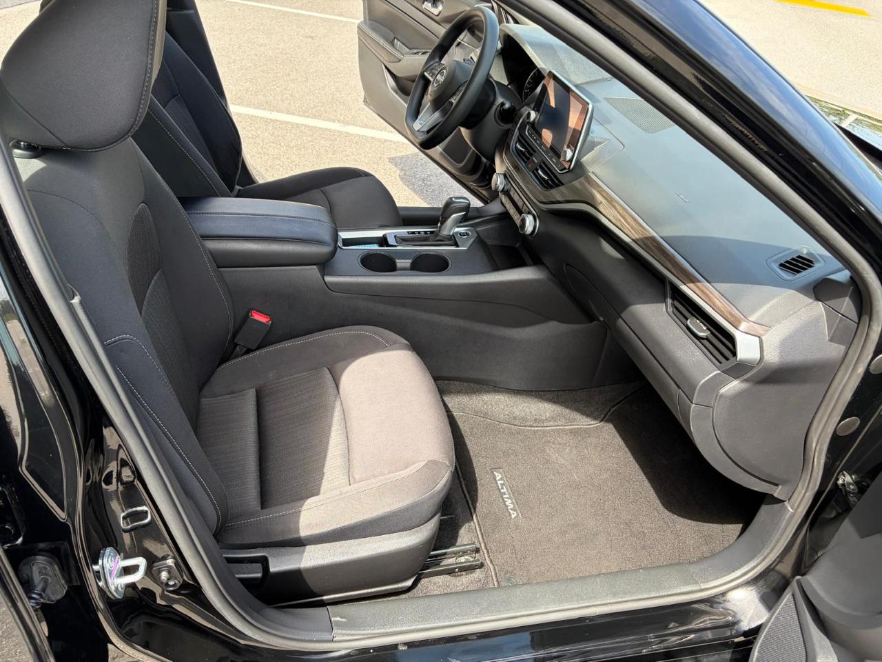 Nissan Altima SV FWD 2025