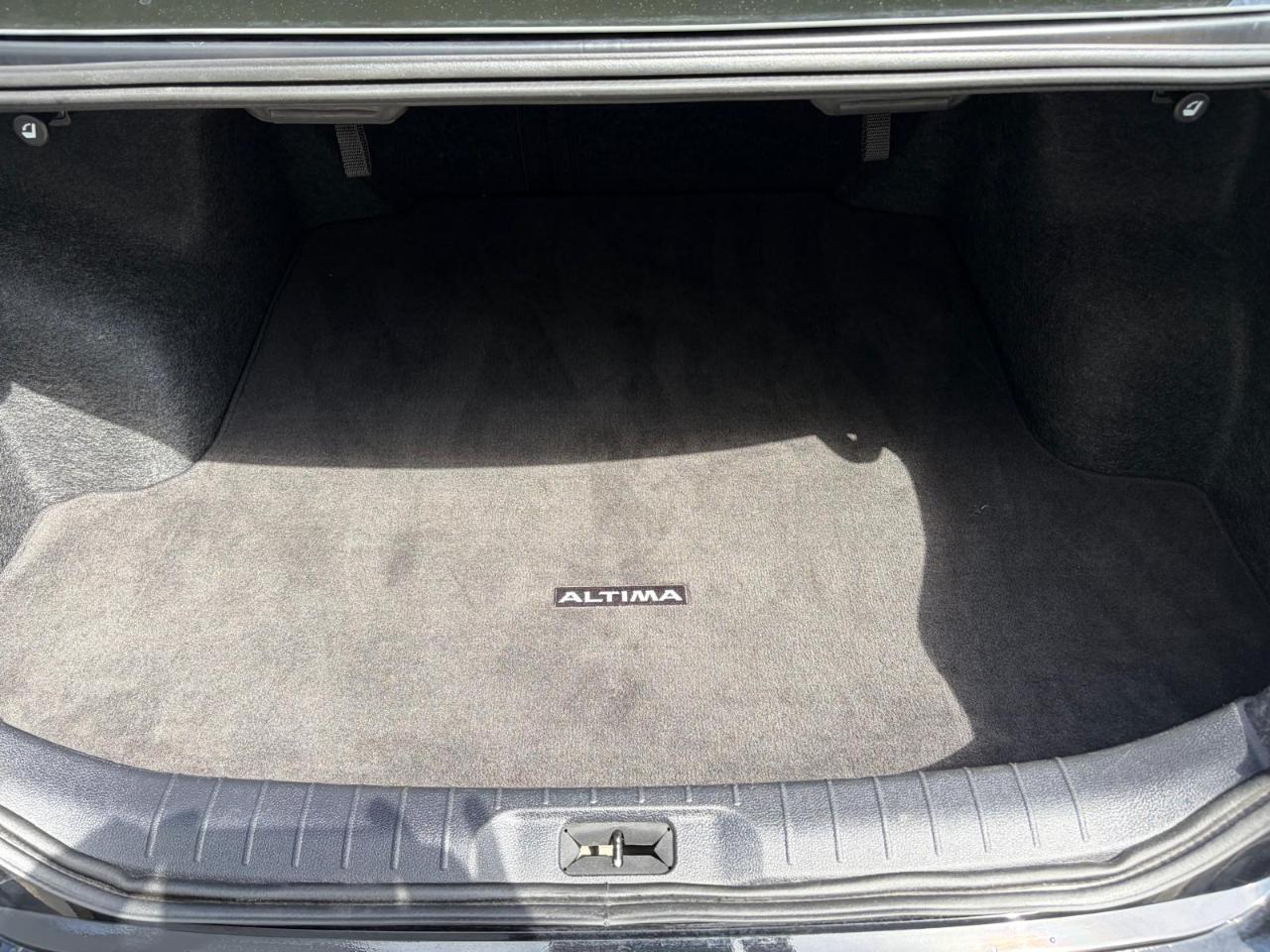 Nissan Altima SV FWD 2025