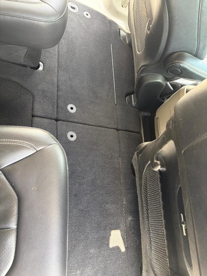 Chrysler Pacifica Touring L FWD 2022