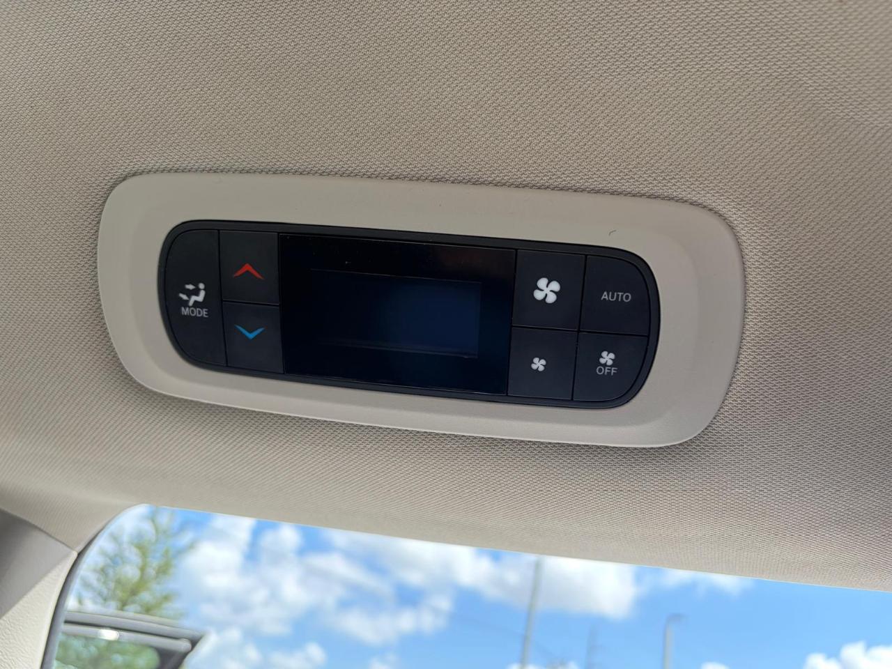 Chrysler Pacifica Touring L FWD 2022
