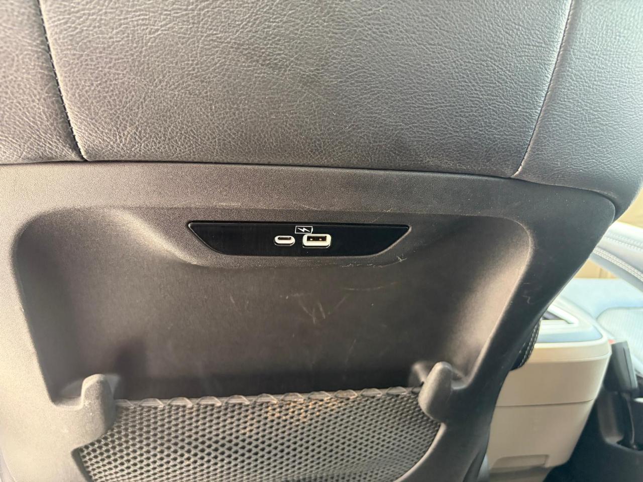 Chrysler Pacifica Touring L FWD 2022
