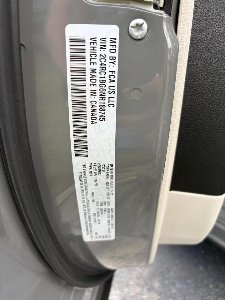 Chrysler Pacifica Touring L FWD 2022