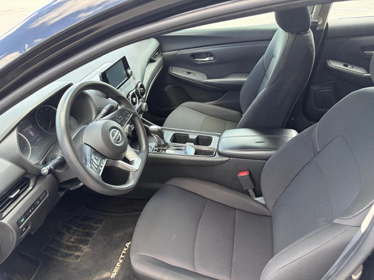 Nissan Sentra S CVT 2023