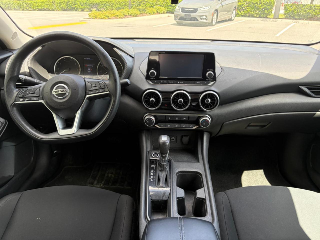 Nissan Sentra S CVT 2023