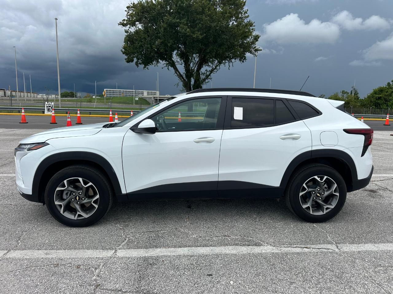 Chevrolet Trax FWD 4dr LT 2026
