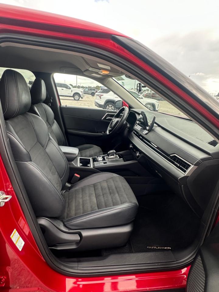 Mitsubishi Outlander SE FWD 2024