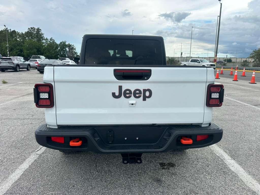 Jeep Gladiator Mojave 4x4 2026