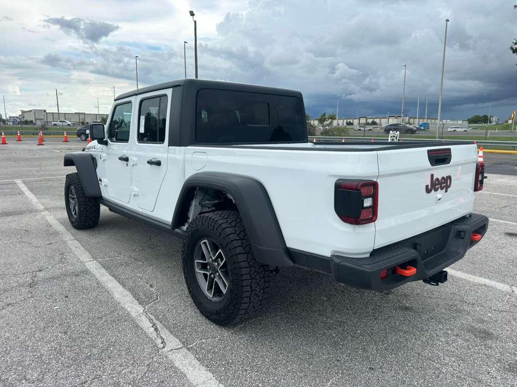 Jeep Gladiator Mojave 4x4 2026