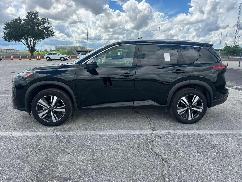Nissan Rogue FWD SL *Ltd Avail* 2026