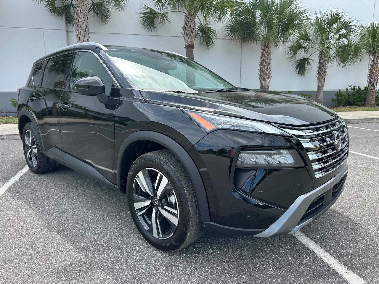 2026 Nissan Rogue FWD SL *Ltd Avail*