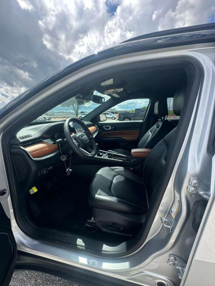 Jeep Compass Limited 4x4 2025