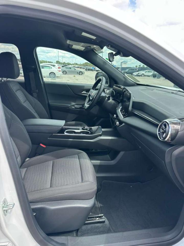 Chevrolet Equinox FWD 4dr LT w/1LT 2026